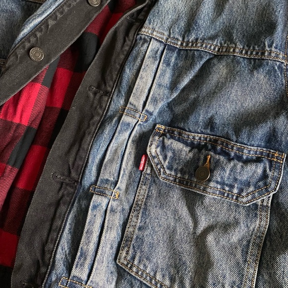 LEVI’S // jacket - Picture 6 of 8